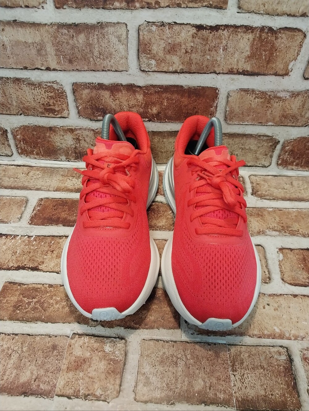 Pre-owned Lululemon Beyondfeel Running Shoes - Picture 3 of 12